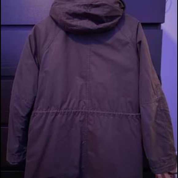 ARITZIA Winter Jacket - Picture 3 of 4